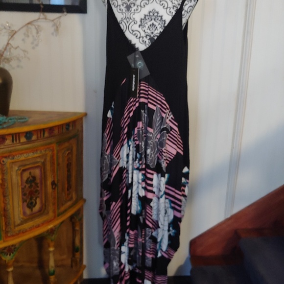 ☀️Sale~Giullia Floral/Stripe Asymmetrical Dress - Picture 3 of 7